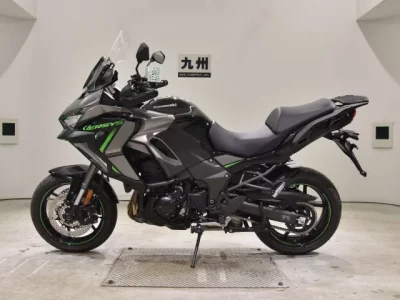 Kawasaki VERSYS 1100SE