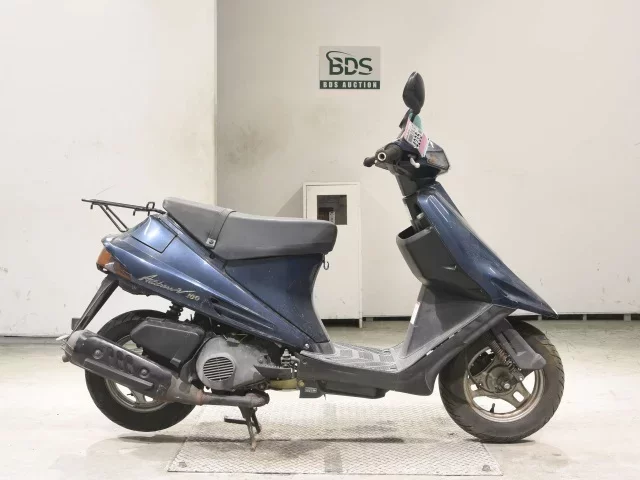 Suzuki ADDRESS V100