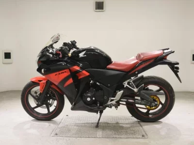 Honda CBR250R ABS