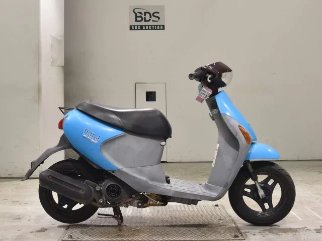 Suzuki LET S4