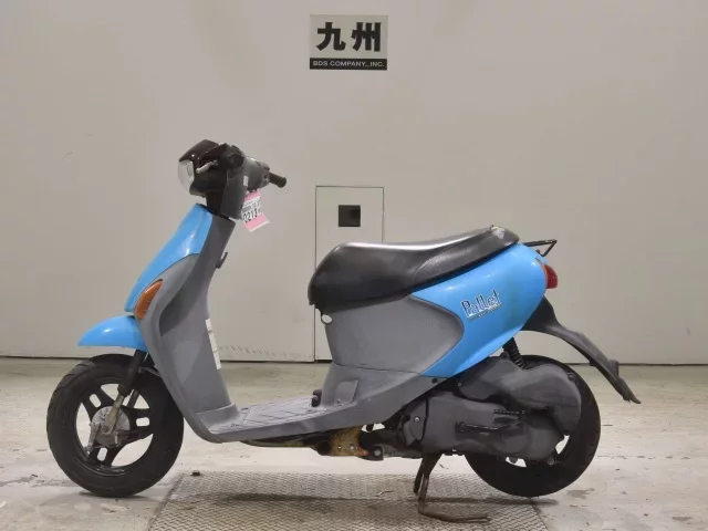Suzuki LET S4