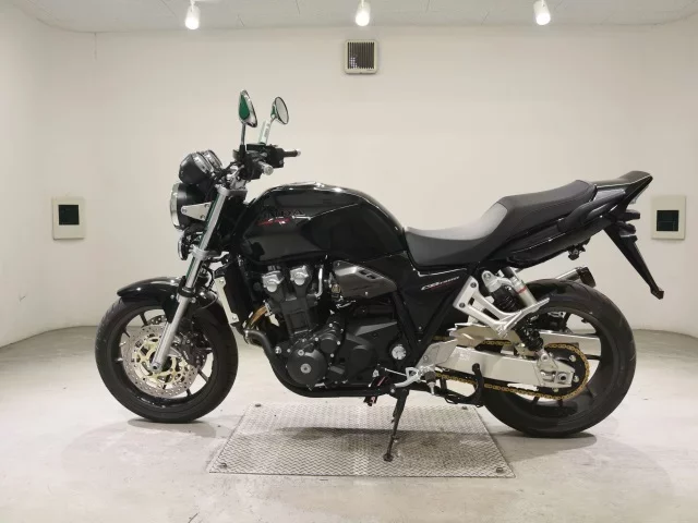 Honda CB1300SF