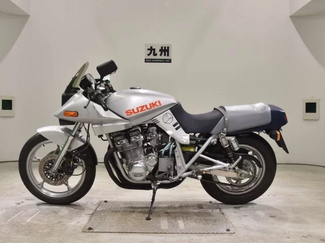 Suzuki GSX1100S KATANA