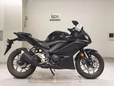Yamaha YZF-R25A