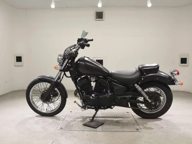 Yamaha VIRAGO 250