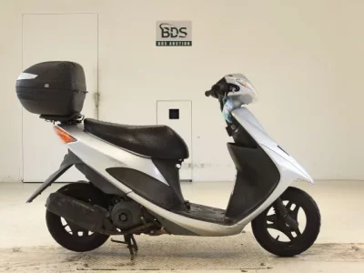 Suzuki ADDRESS V50