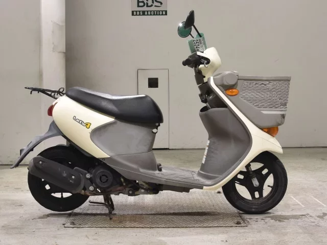 Suzuki LET S4