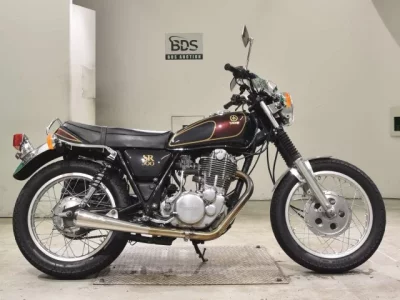 Yamaha SR500-1