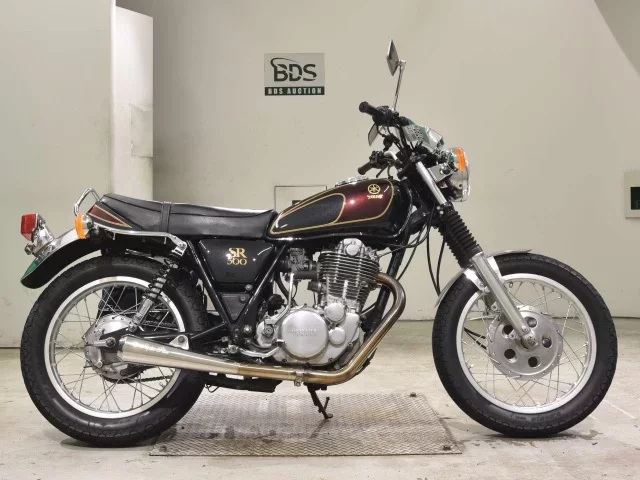 Yamaha SR500-1