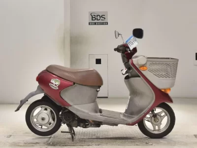Suzuki LET S4