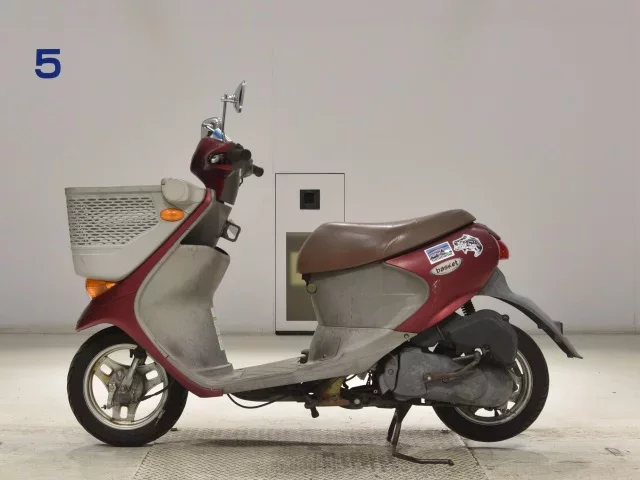 Suzuki LET S4