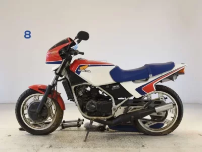 Honda MVX250F