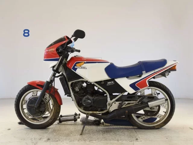 Honda MVX250F