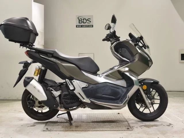 Honda ADV150