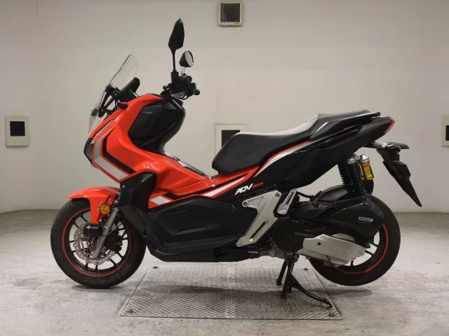 Honda ADV150