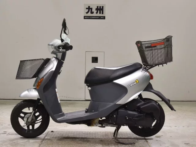 Suzuki LET S4