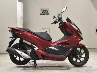 Honda PCX125-3