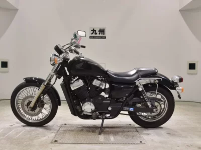 Honda VT400S