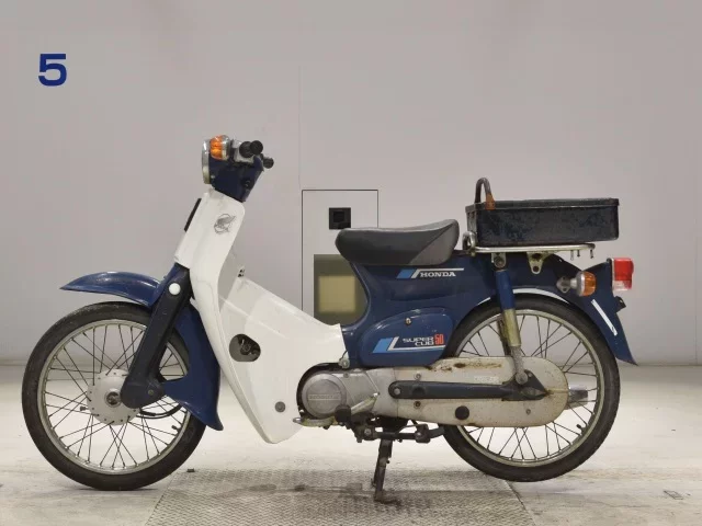 Honda C50