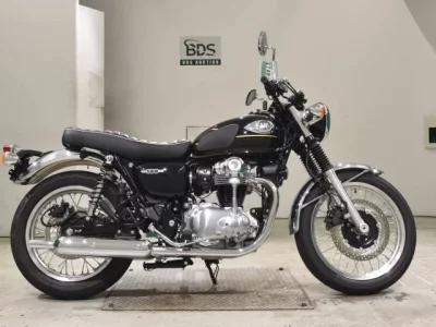 Kawasaki W800-2