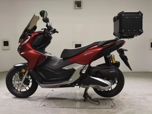 Honda ADV160