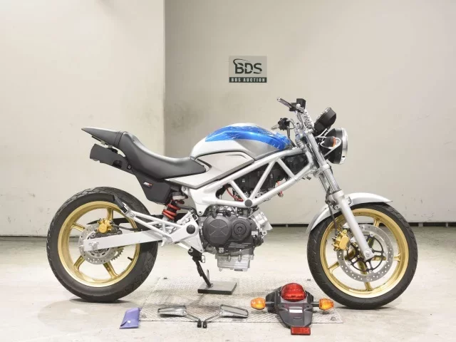 Honda VTR250
