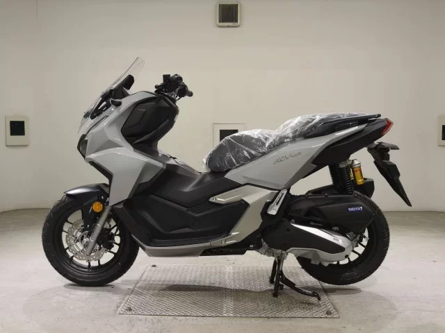 Honda ADV160