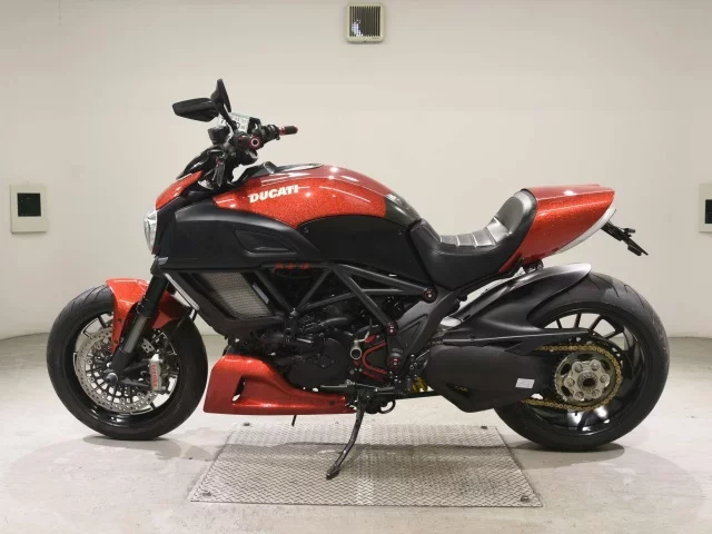 Ducati DUCATI DIAVEL