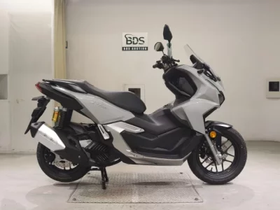 Honda ADV160