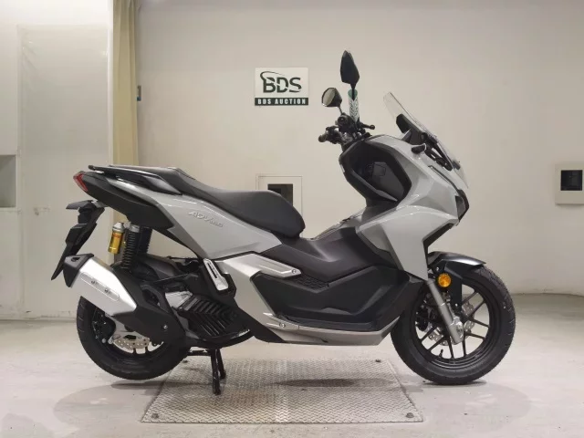Honda ADV160