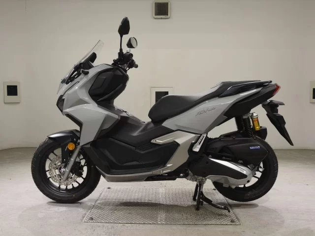 Honda ADV160