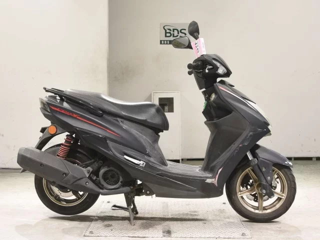 Yamaha CYGNUS 125XSR-3
