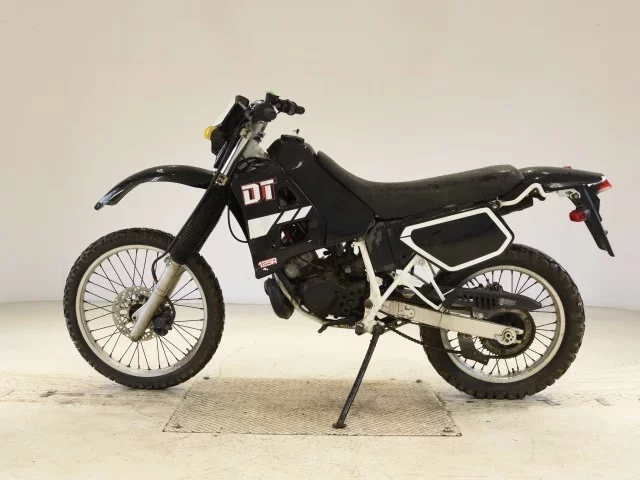 Yamaha DT125R