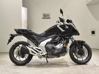Honda NC750XD-3