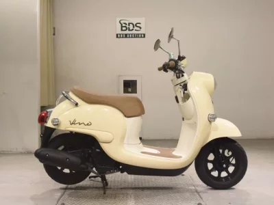 Yamaha VINO-4