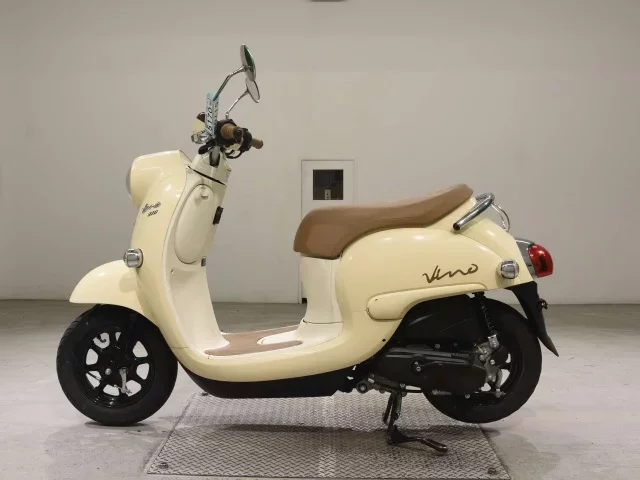 Yamaha VINO-4