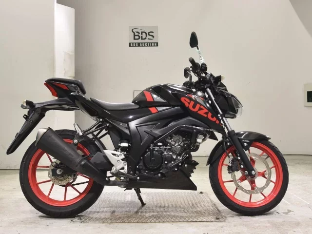 Suzuki GSX-S125