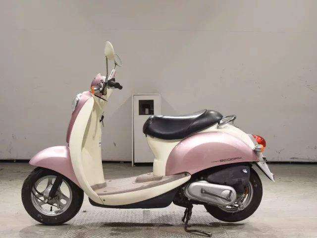 Honda CREA SCOOPY