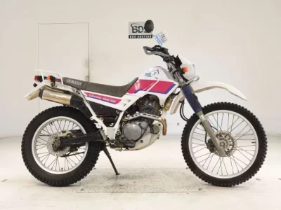 Yamaha SEROW 225W