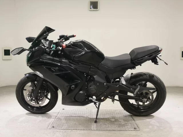 Kawasaki NINJA400