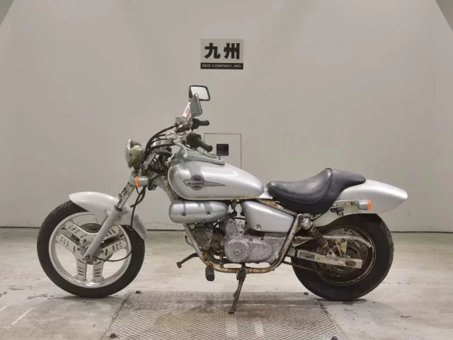 Honda MAGNA 50
