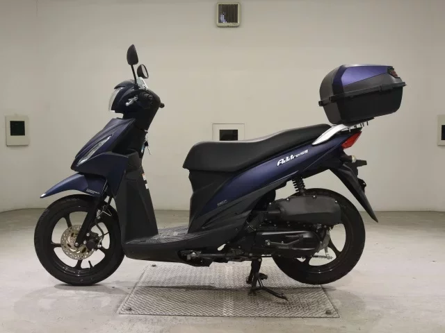 Suzuki ADDRESS110-2