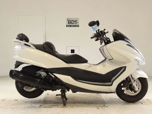 Yamaha MAJESTY 250