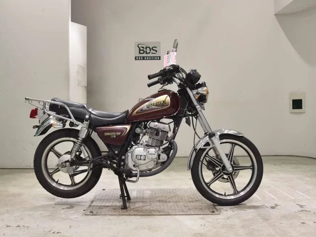 Suzuki GN125-3F
