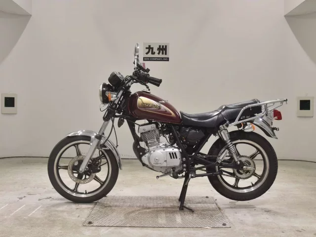Suzuki GN125-3F