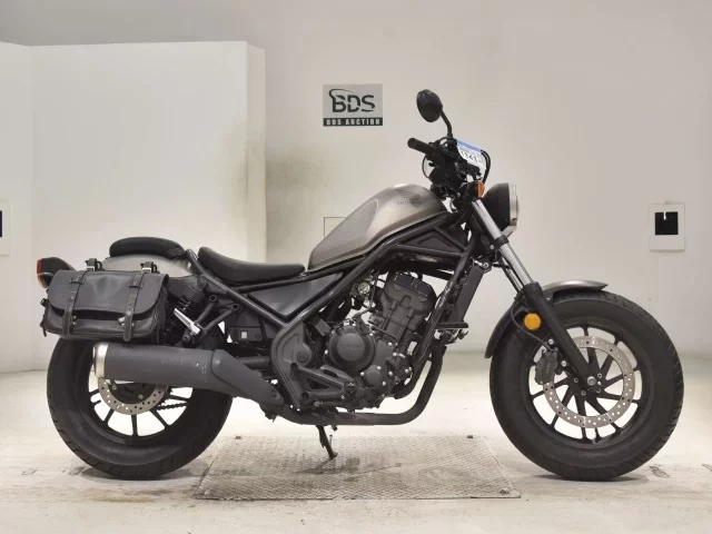 Honda REBEL