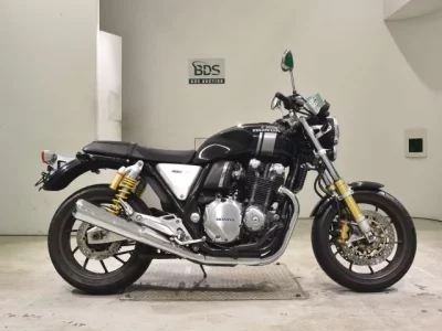 Honda CB1100RS
