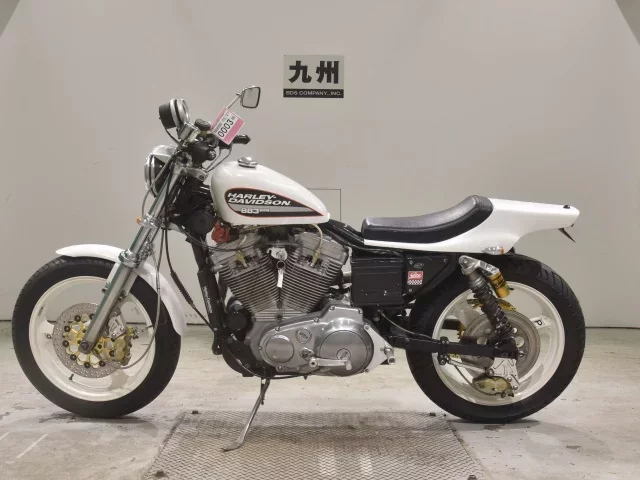 Harley-Davidson HARLEY XLH883 SHO LOUIS NOT EQUIPPED