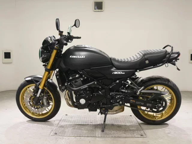 Kawasaki Z900RS SE