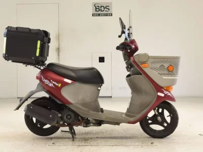Suzuki LET S4